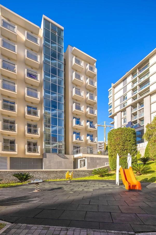 Blue Sky Apartment With Pool By Hr Madeira Фуншал Екстериор снимка